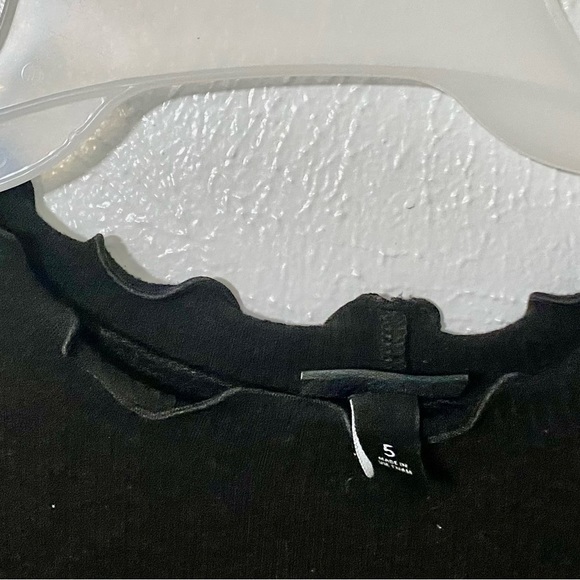 EUC Torrid black top size 5 - Picture 3 of 4